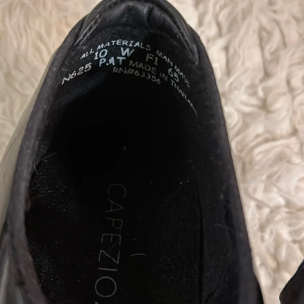 Capezio women's  tap shoes. Great condition size 10. - Picture 4 of 5
